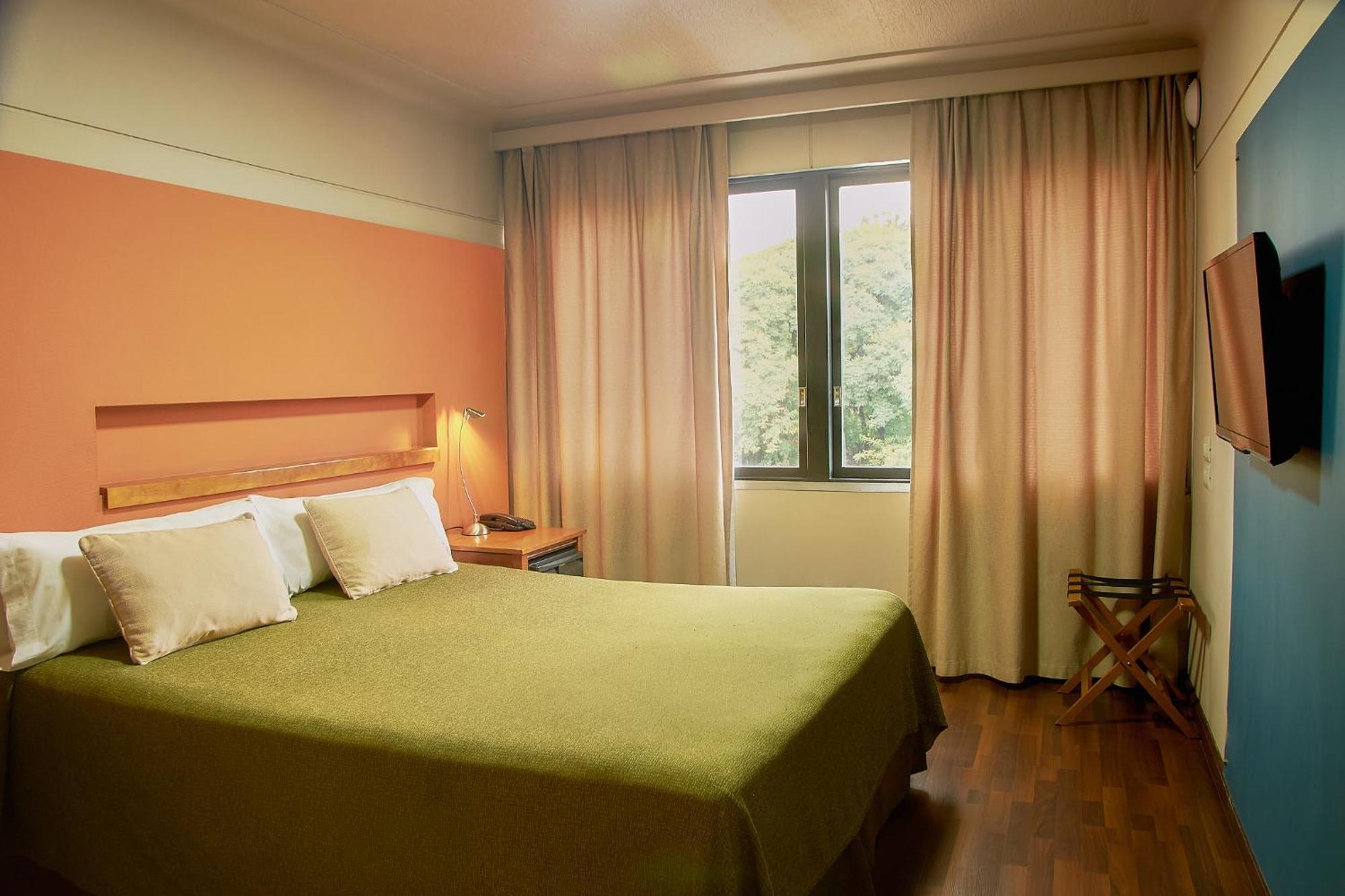 Hotel Raices Aconcagua Mendoza Bagian luar foto