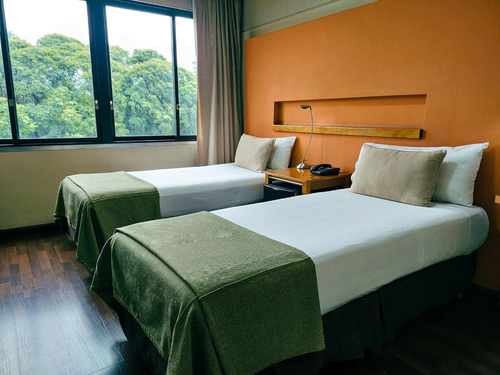 Hotel Raices Aconcagua Mendoza Bagian luar foto