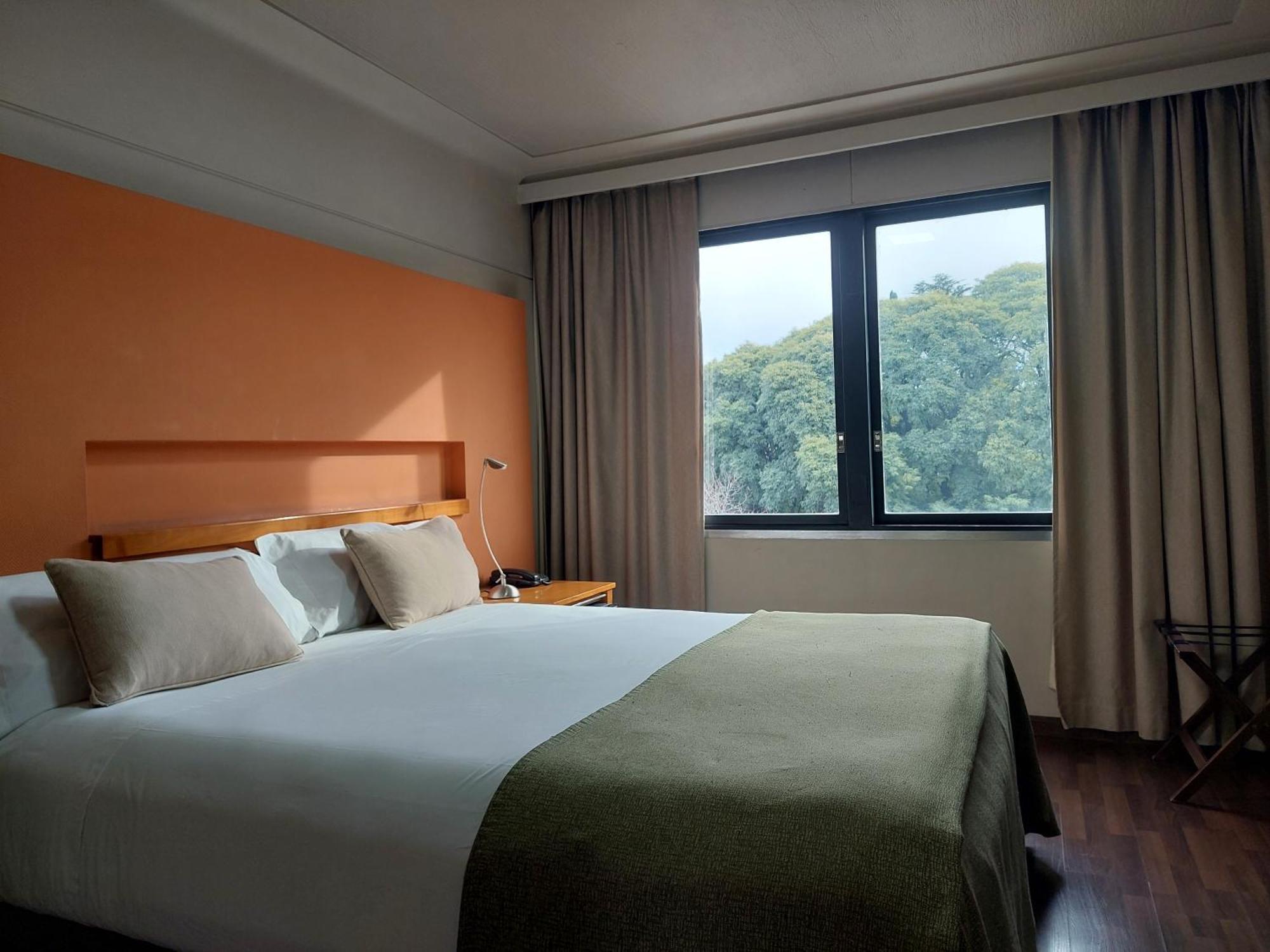 Hotel Raices Aconcagua Mendoza Bagian luar foto