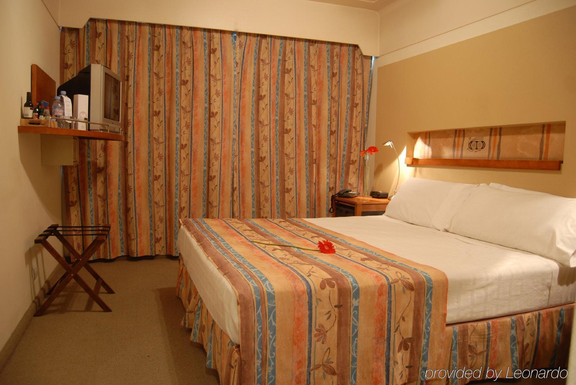 Hotel Raices Aconcagua Mendoza Ruang foto